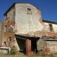 Дом в Италии, Пьенца, 1500 кв.м.