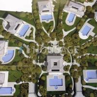 Villa in Italy, Palau, 351 sq.m.