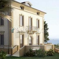 Villa in Italy, San Donnino, 500 sq.m.