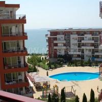 Апартаменты на первой линии моря/озера в Болгарии, Солнечный Берег, 74 кв.м.
