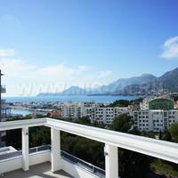 Квартира на второй линии моря/озера, в центре города в Черногории, Бар, Будва, 104 кв.м.