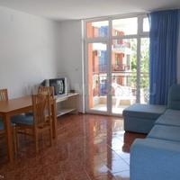 Апартаменты в центре города в Болгарии, Солнечный Берег, 68 кв.м.