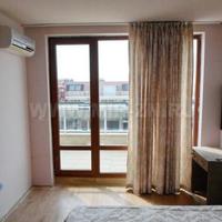 Flat at the first line of the sea / lake in Bulgaria, Burgas Province, Elenite, 159 sq.m.