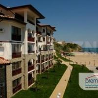 Apartment at the first line of the sea / lake in Bulgaria, Burgas Province, Elenite, 90 sq.m.
