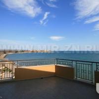 Flat at the first line of the sea / lake in Bulgaria, Burgas Province, Aheloy, 172 sq.m.
