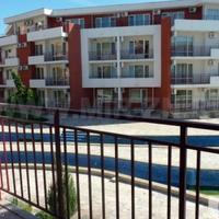 Апартаменты на первой линии моря/озера в Болгарии, Бургасская область, Елените, 76 кв.м.