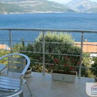 Дом на второй линии моря/озера в Черногории, 110 кв.м.