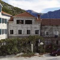 Flat at the first line of the sea / lake in Montenegro, 28 sq.m.