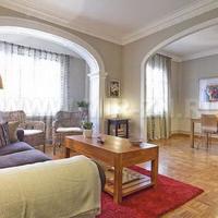 Квартира в центре города в Испании, Каталония, 120 кв.м.