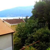 House at the second line of the sea / lake in Montenegro, 250 sq.m.