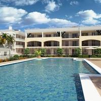 Flat at the first line of the sea / lake in Spain, Balearic Islands, Palma, 84 sq.m.