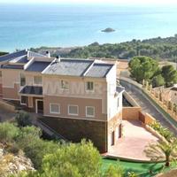 Villa in Spain, Comunitat Valenciana, Alicante, 765 sq.m.
