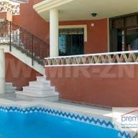 Villa in Spain, Comunitat Valenciana, Alicante, 182 sq.m.