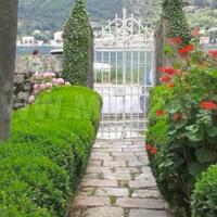 House at the first line of the sea / lake in Montenegro, 164 sq.m.