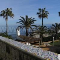 Villa at the first line of the sea / lake in Spain, Comunitat Valenciana, Alicante, 350 sq.m.