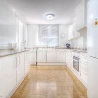 Flat at the first line of the sea / lake in Spain, Comunitat Valenciana, Alicante, 113 sq.m.