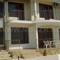 House in Bulgaria, Dobrich region, Elenite, 180 sq.m.