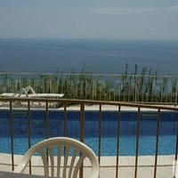 House in Bulgaria, Dobrich region, Elenite, 180 sq.m.