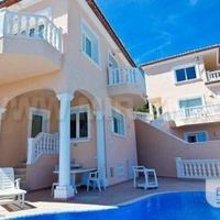 Villa in Spain, Comunitat Valenciana, Alicante, 190 sq.m.