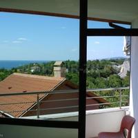 House in Bulgaria, Dobrich region, Elenite, 450 sq.m.