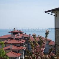 Апартаменты на первой линии моря/озера в Болгарии, Бургасская область, Елените, 58 кв.м.