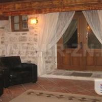 Квартира на первой линии моря/озера в Черногории, 93 кв.м.