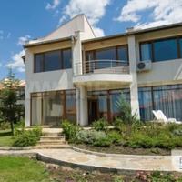 Bungalow in Bulgaria, Burgas Province, Elenite