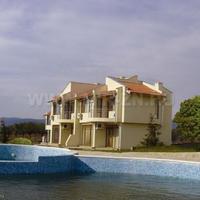 Bungalow in Bulgaria, Burgas Province, Elenite