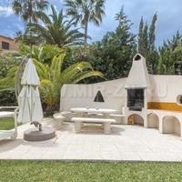 Villa in Spain, Comunitat Valenciana, Alicante, 700 sq.m.