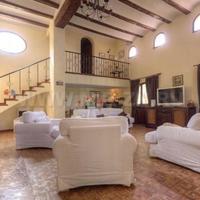 Villa in Spain, Comunitat Valenciana, Alicante, 700 sq.m.