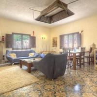 Villa in Spain, Comunitat Valenciana, Alicante, 700 sq.m.