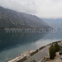 Дом на первой линии моря/озера в Черногории, 99 кв.м.