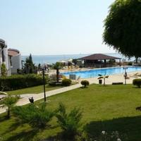 Апартаменты на первой линии моря/озера в Болгарии, Бургасская область, Елените, 144 кв.м.