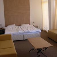 Отель (гостиница) в Болгарии, Бургасская область, Елените, 800 кв.м.