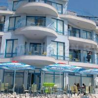 Hotel at the first line of the sea / lake in Bulgaria, Burgas Province, Elenite, 1400 sq.m.