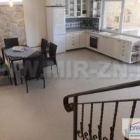 Вилла на первой линии моря/озера в Черногории, 300 кв.м.