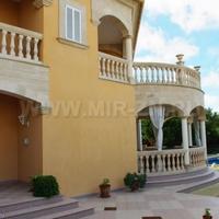 Villa in Spain, Balearic Islands, Palma, 357 sq.m.