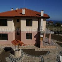 Дом в Болгарии, Варненская область, 196 кв.м.