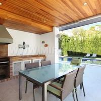 Villa in Spain, Balearic Islands, Palma, 490 sq.m.