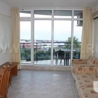 Апартаменты на первой линии моря/озера в Болгарии, Бургасская область, Елените, 88 кв.м.