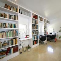 Villa in Spain, Balearic Islands, Palma, 300 sq.m.