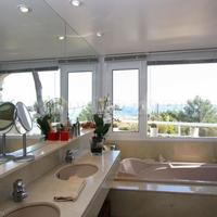 Villa in Spain, Balearic Islands, Palma, 300 sq.m.