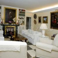 Villa in Spain, Balearic Islands, Palma, 696 sq.m.