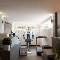 Villa in Spain, Balearic Islands, Palma, 450 sq.m.