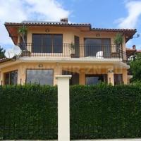 House in Bulgaria, Dobrich region, Elenite, 195 sq.m.