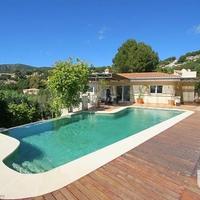 Villa in Spain, Balearic Islands, Palma, 240 sq.m.