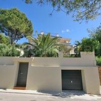 Villa in Spain, Balearic Islands, Palma, 240 sq.m.