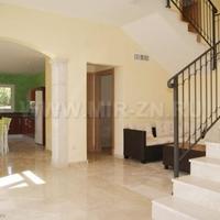 Villa in Spain, Balearic Islands, Palma, 350 sq.m.
