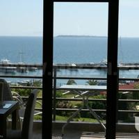 Квартира на первой линии моря/озера в Болгарии, Бургасская область, Елените, 63 кв.м.