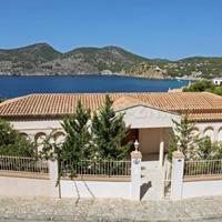 Вилла на первой линии моря/озера в Испании, Балеарские Острова, Пальма, 300 кв.м.